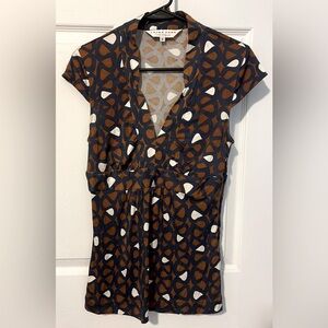 TRINA TURK Los Angeles Short Sleeves Rust Blue Silk Top Size 6